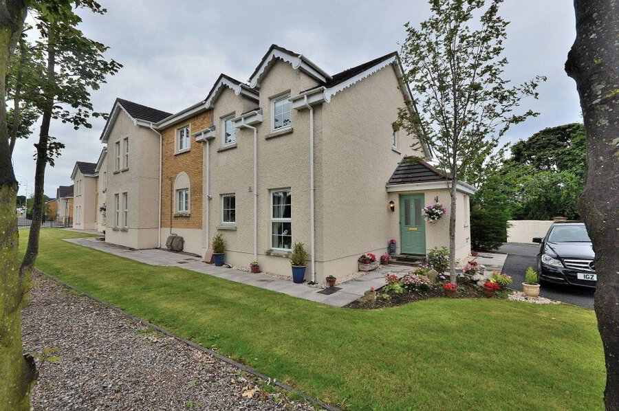 Property For Sale In Bloomfield, Bangor