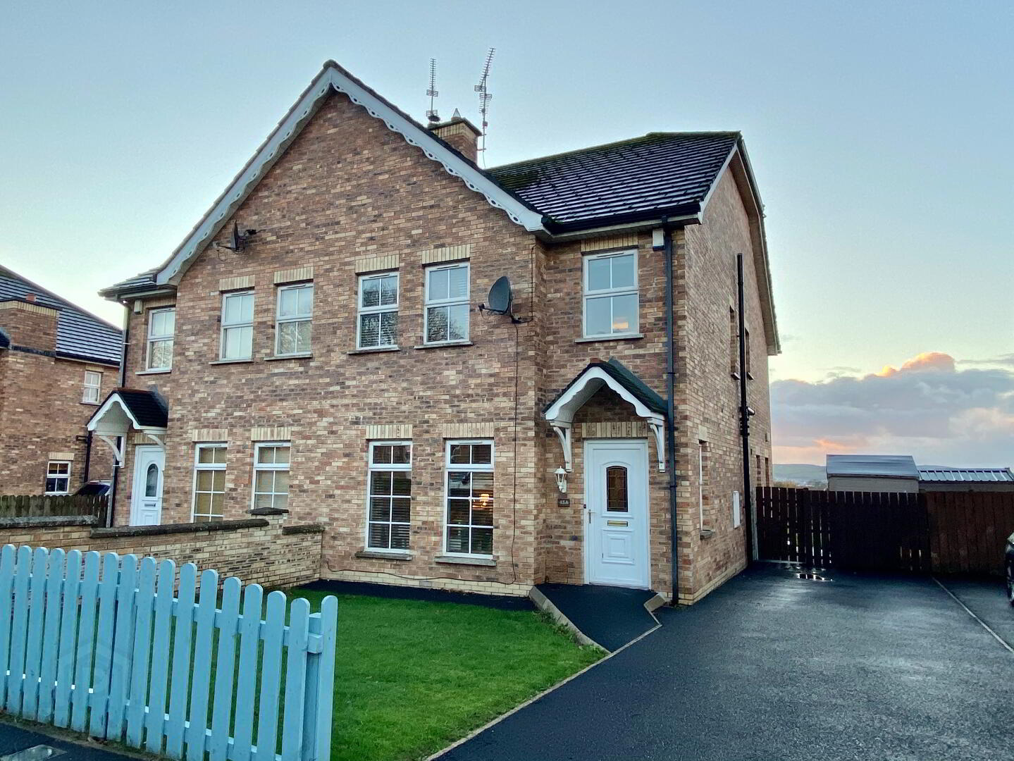 45A Blackthorn Manor Waterside, Derry